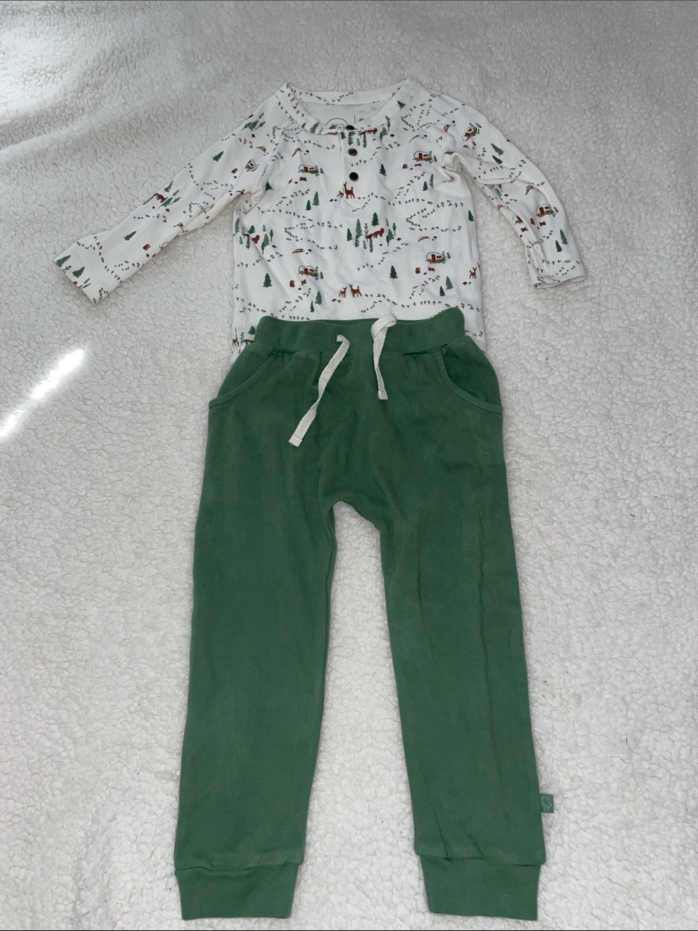 Finn + Emma Matching Set
